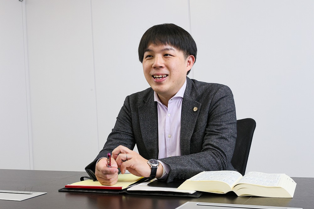 谷澤 悠介